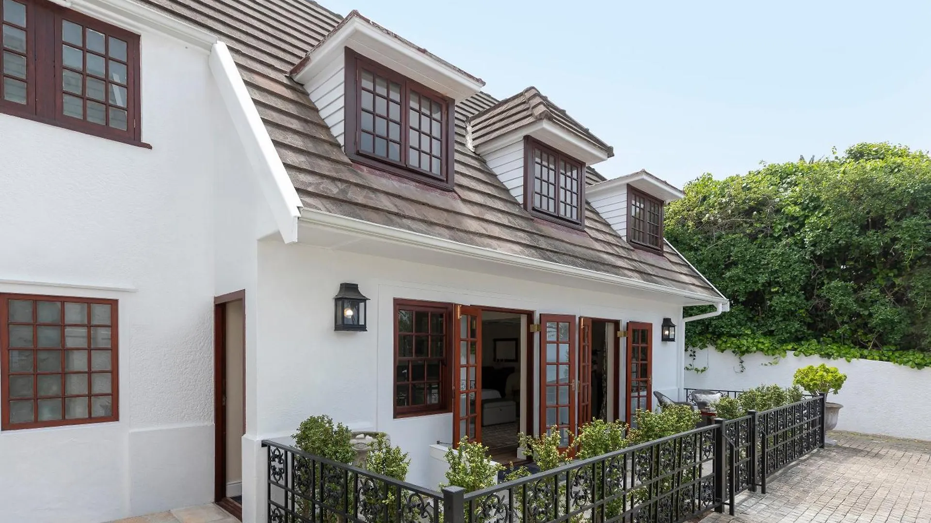 St James Guest Houses Kalk Bay